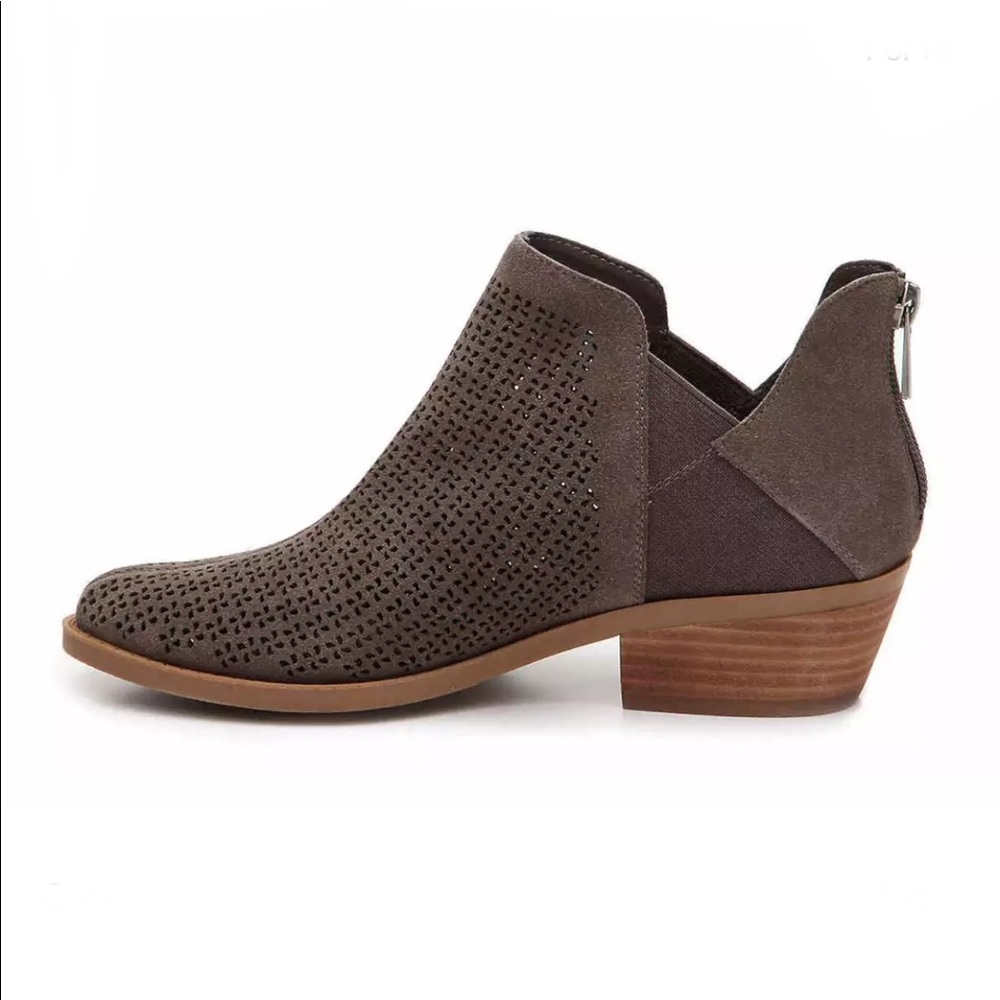 Crown Vintage Boots